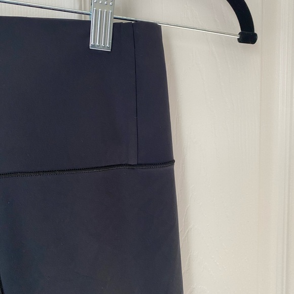 Vuori Black Evolve Leggings XS - Picture 6 of 11